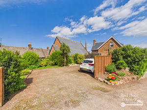 Parking- click for photo gallery